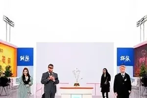 九宫格配图边角细节的示意封面